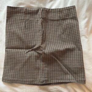 Plaid mini skirt